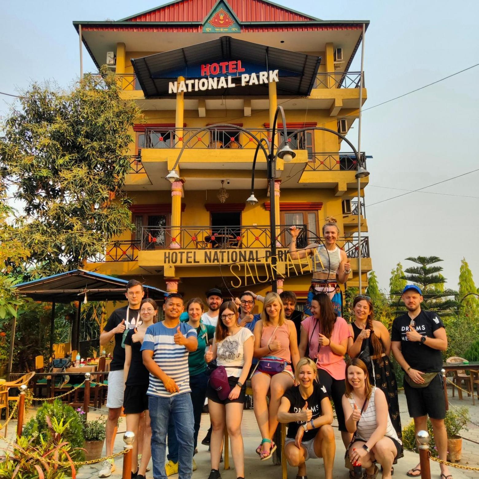 Hotel National Park Sauraha- Homely Stay And Peaceful Location With Jungle Safari Arrangements Eksteriør bilde